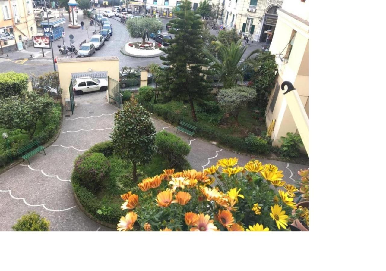 B&B Don Mimi Napoli Exterior foto